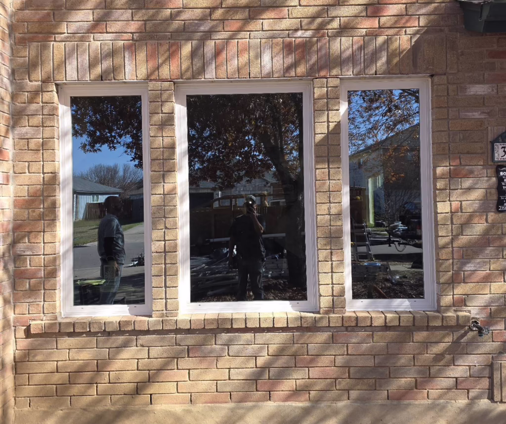 Vinyl Picture Mi V3000 White Window Replacement Meadow Lake TX — Cupcake Home Improvements