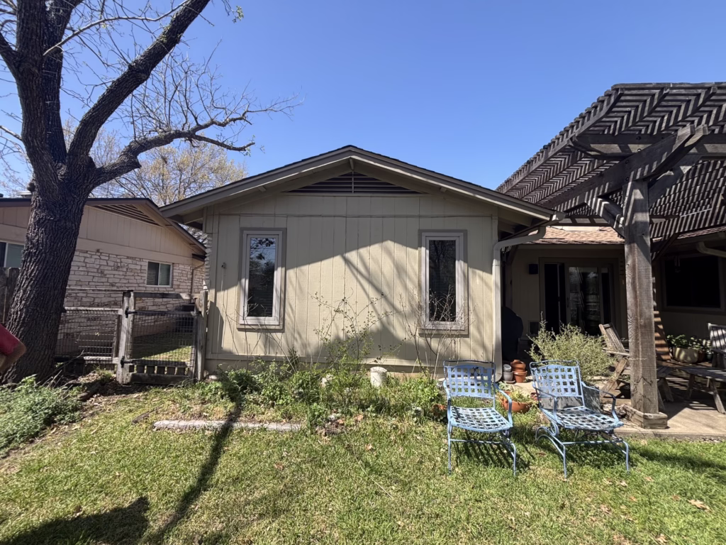 Siding Oak Hill TX — Cupcake Home Improvements